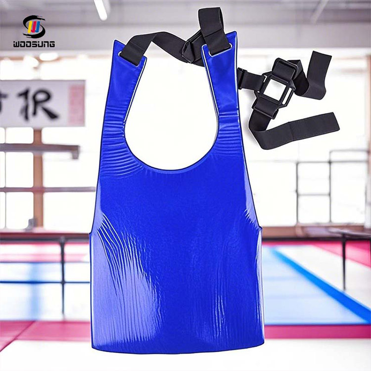 Protezione toracica immersa per Taekwondo