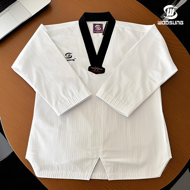 Uniforme da Taekwondo con rete